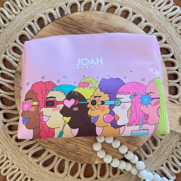 Joah Beauty Bag 💄 - Picture 2 of 6